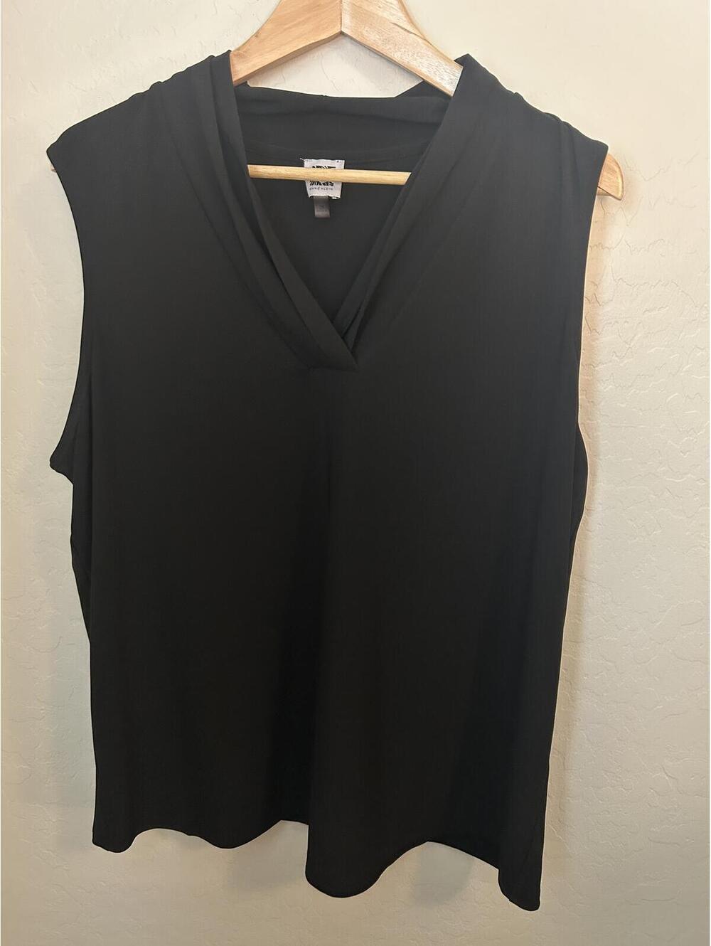 Anne Klein Black Sleeveless V-Neck Draped Front Top Size L